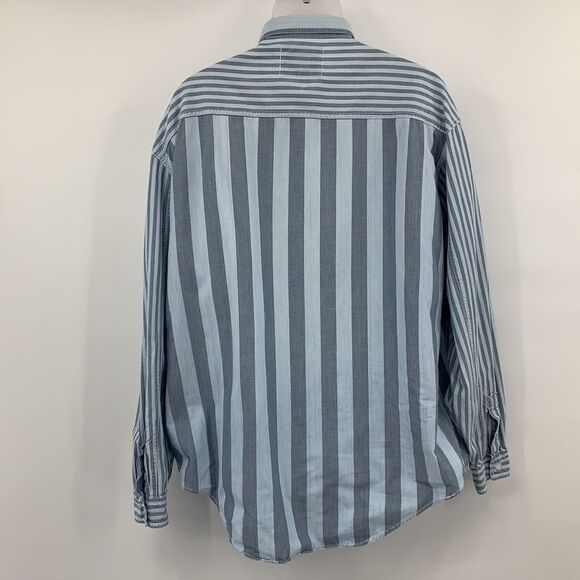 Levi’s Vintage Denim Button Up Striped Shirt XL - Picture 4 of 7